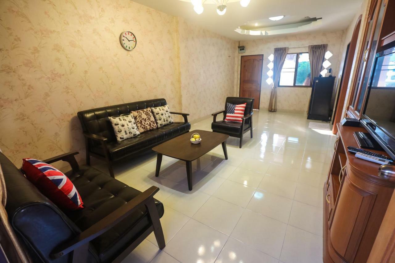 Marin House Pattaya Apartment Екстериор снимка